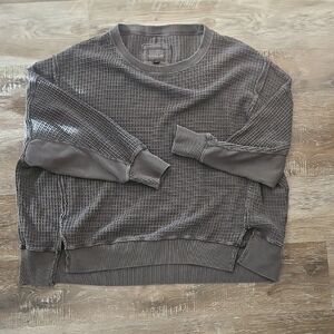 American Eagle Outfitters Waffle Knit Charcoal Crewneck